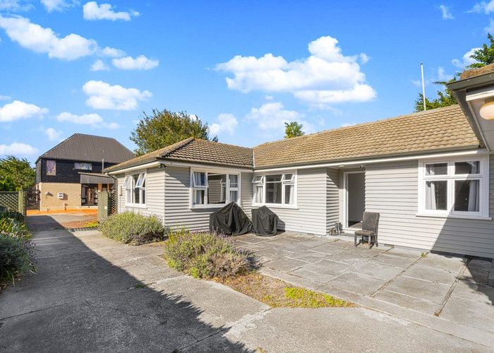  at 1/70 Peer Street, Upper Riccarton, Christchurch