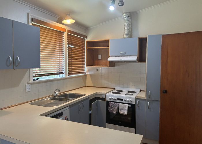  at 3 Whitmore Road, Mount Roskill, Auckland City, Auckland