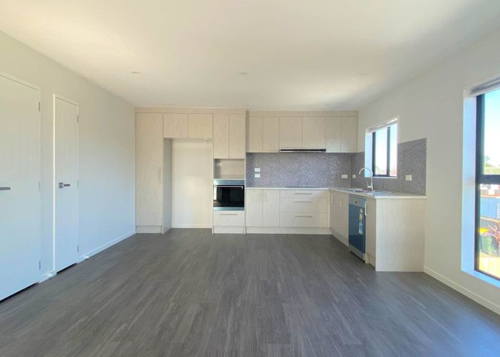  at A-2/10 John Walker Drive, Manurewa, Manukau City, Auckland