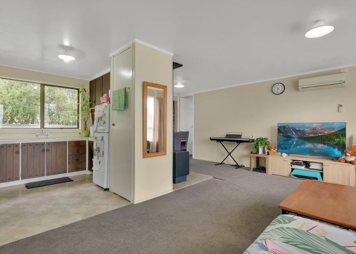  at 9 Lyndon Street, Culverden, Culverden