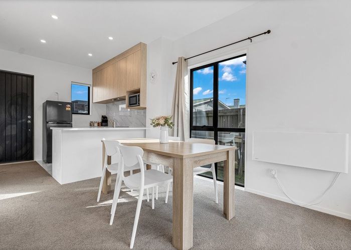  at 98C Walmsley Road, Mangere, Manukau City, Auckland