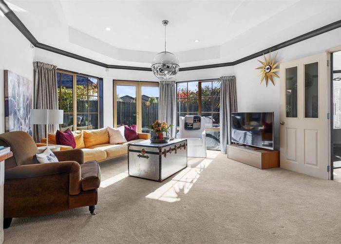  at 6 Glencullen Drive, Casebrook, Christchurch
