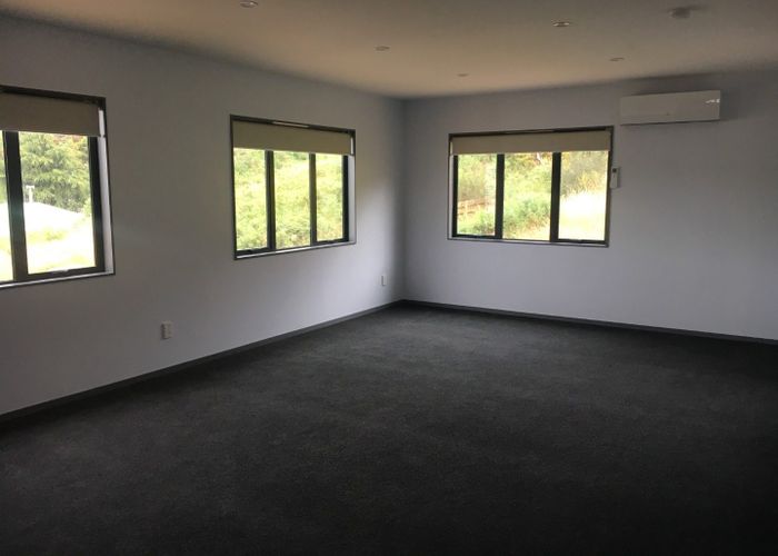  at 2/34a Speargrass Grove, Timberlea, Upper Hutt, Wellington