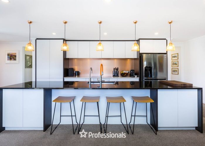  at 15 Gilruth Road, Wallaceville, Upper Hutt