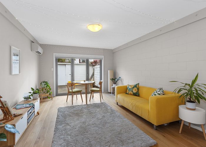  at 1/27 Buffon Street, Waltham, Christchurch