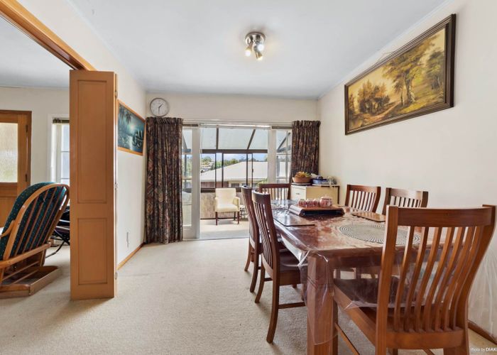  at 172 Methuen Road, New Windsor, Auckland