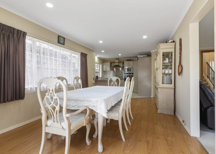 at 75 Meadowland Drive, Somerville, Auckland