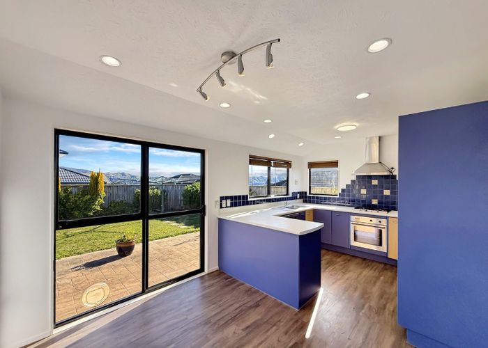  at 71 Kentwood Drive, Woodridge, Wellington, Wellington