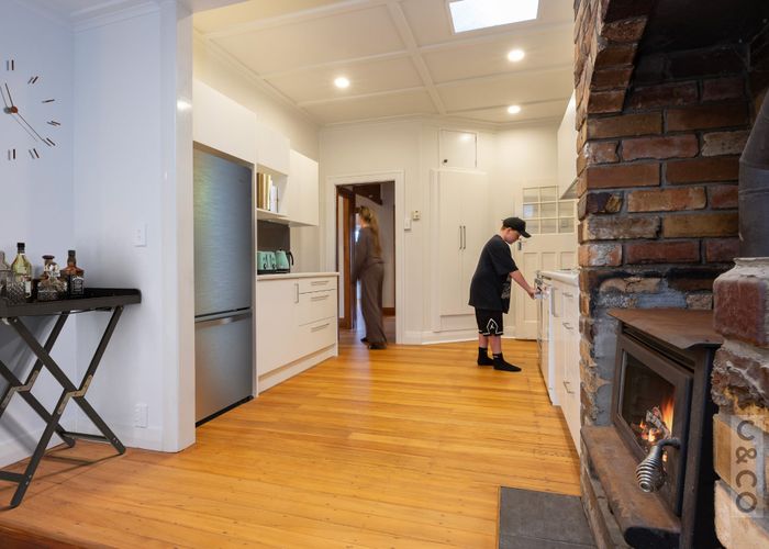  at 6 Albert Street, Riverhead, Riverhead