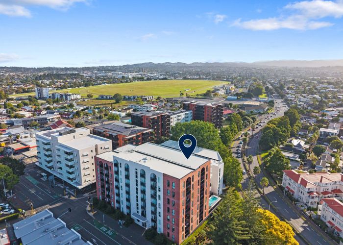  at 410/1817A Great North Road, Avondale, Auckland City, Auckland
