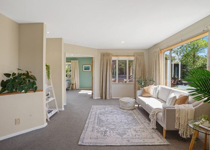  at 5 Rosthwaite Place, Westmorland, Christchurch