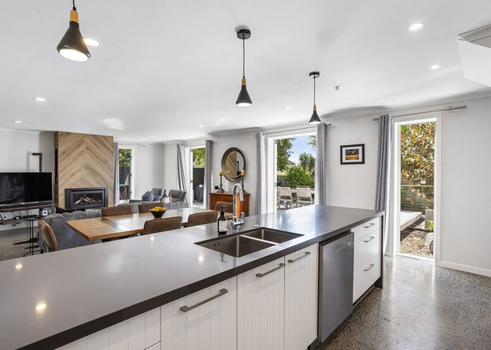  at 10/905 Mount Eden Road, Mount Eden, Auckland