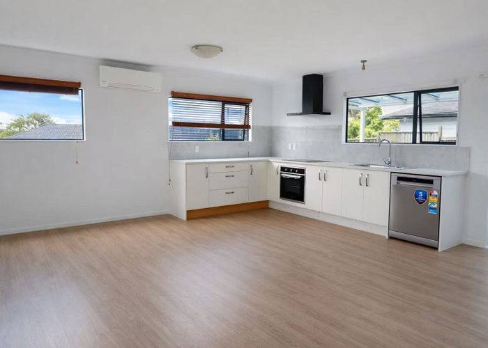  at 49a Glen Marine Parade, Glendene, Waitakere City, Auckland