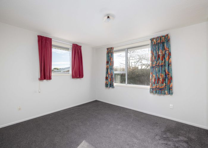  at 3 Royal Park Drive, Parklands, Christchurch