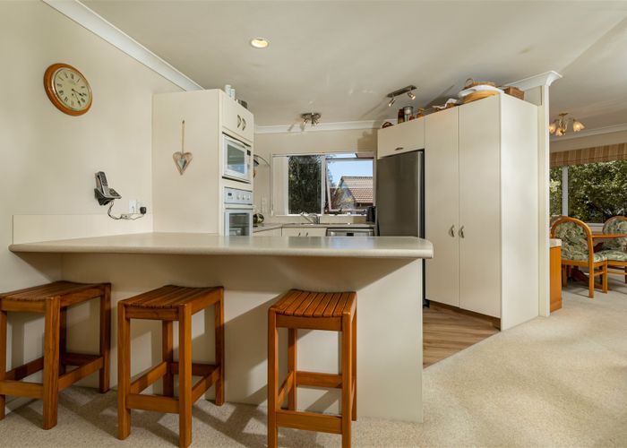  at 3 Gala Place, Henderson, Auckland