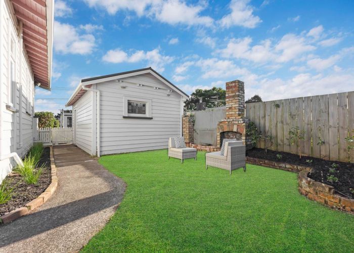  at 21 Lunn Avenue, Mount Wellington, Auckland City, Auckland