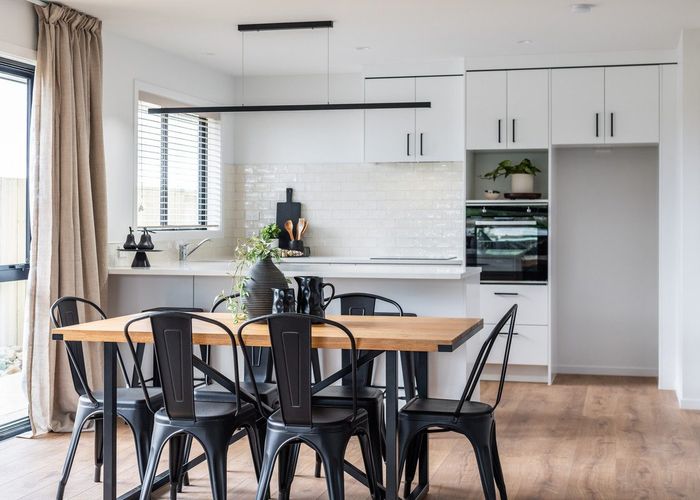  at 9 One Haruru Street, Cambridge, Cambridge