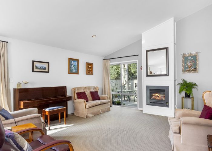  at 1 Lennon Way, Papamoa Beach, Papamoa