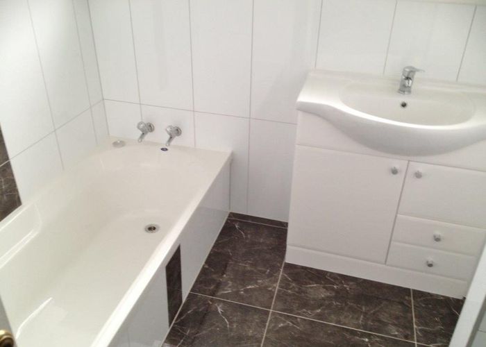  at 71 Marendellas Drive, Bucklands Beach, Manukau City, Auckland