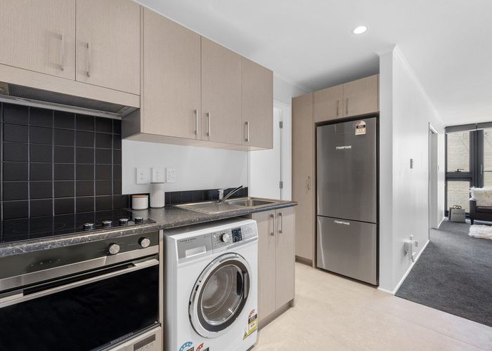  at 27B/30 Westward  Ho Road, Kelston, Waitakere City, Auckland