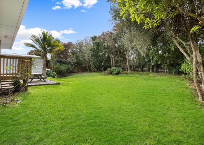  at 1 Glenford Lane, Te Atatu Peninsula, Waitakere City, Auckland