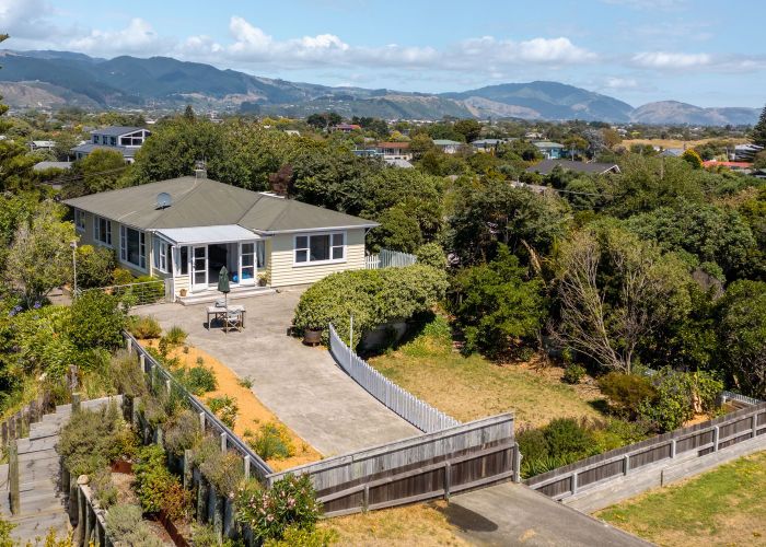  at 23 Percival Road, Paraparaumu Beach, Kapiti Coast, Wellington