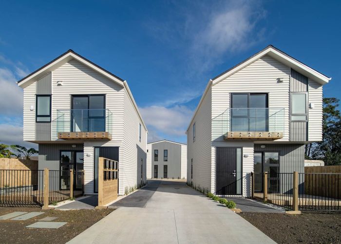  at 5/4 Bittern Place, Henderson, Waitakere City, Auckland