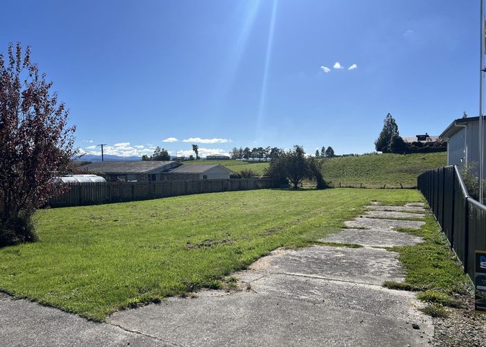 For sale 8 & 10 Station Road, Tapanui, Clutha, Otago homes.co.nz