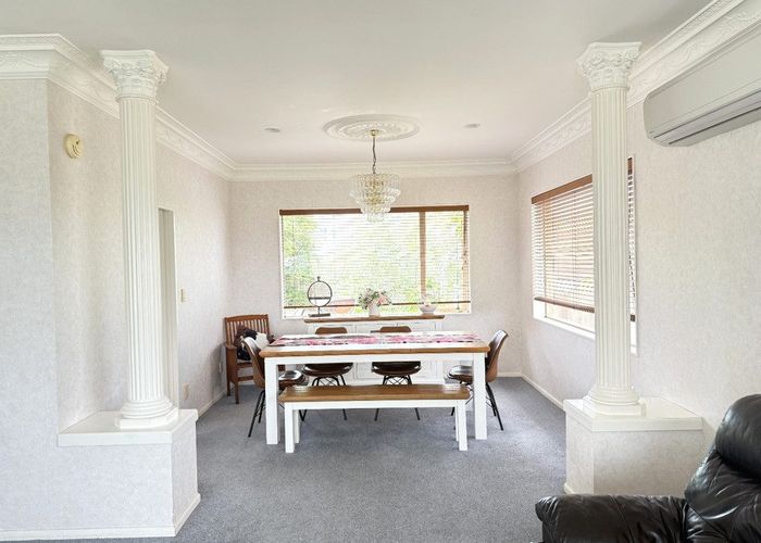  at 9 Westerham Drive, Dannemora, Auckland