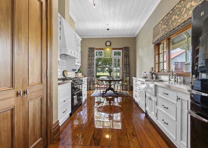  at 137 Egmont Road, Hillsborough, New Plymouth, Taranaki