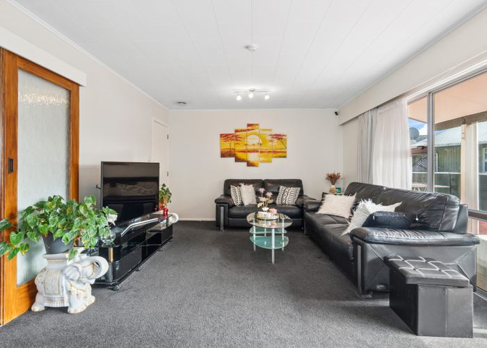  at 15 Trelawney Road, Wainuiomata, Lower Hutt