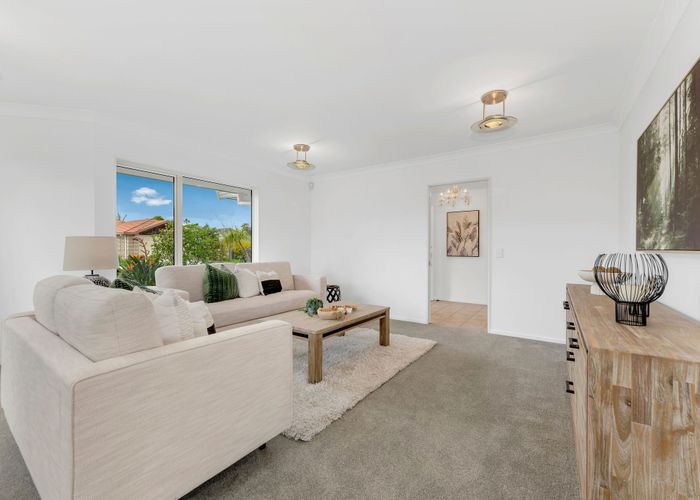  at 1 Keswick Close, Northpark, Manukau City, Auckland