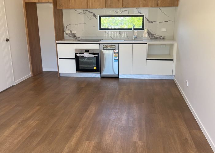  at 1 Benchmark Drive, Massey, Waitakere City, Auckland