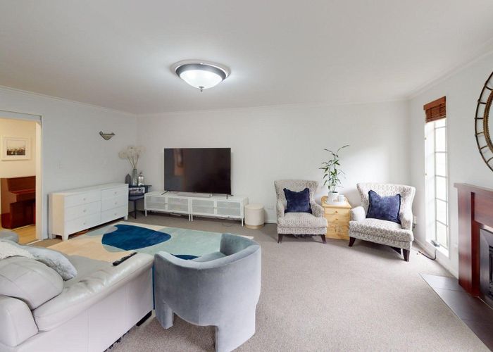  at 12 Grange Place, Milson, Palmerston North