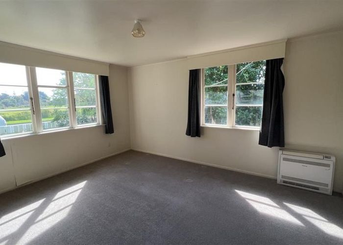  at 1 Te Whena St, Otaki Beach, Kapiti Coast, Wellington