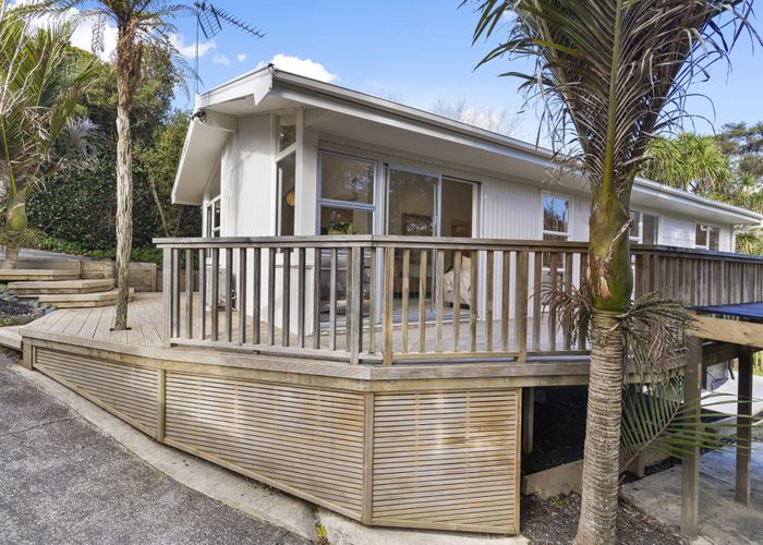 at 63 Neal Avenue, Glenfield, North Shore City, Auckland