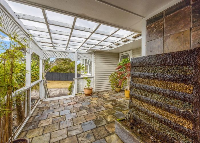  at 1A Pleasant Road, Glen Eden, Auckland
