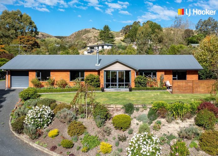  at 20 Hay Street, Allanton, Mosgiel