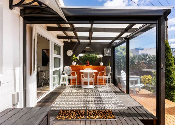  at 2/14 Argyle Street, Herne Bay, Auckland City, Auckland