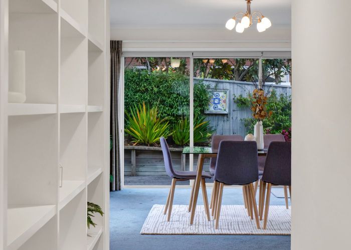  at 6 Saint Andrews Parkway, Waiwhakaiho, New Plymouth, Taranaki
