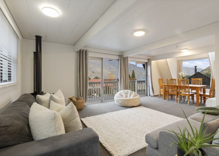  at 26 Williams Street, Sunshine Bay, Queenstown-Lakes, Otago