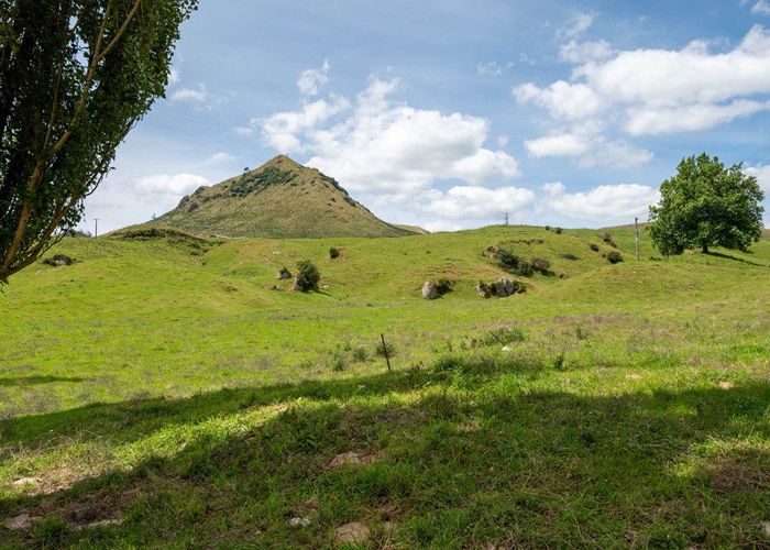  at 421 Kaahu Road, Whakamaru