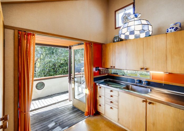  at 122a Chaucer Road North, Hospital Hill, Napier, Hawke's Bay