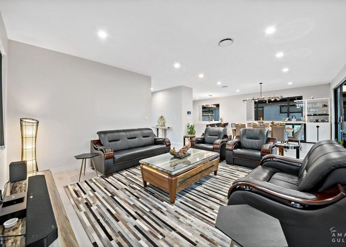  at 1 Piki Street, Flat Bush, Manukau City, Auckland