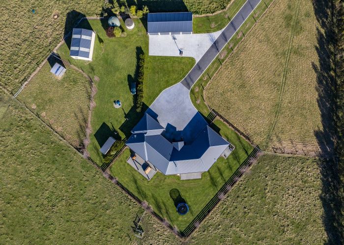  at 48 Tupelo Place, Swannanoa, Rangiora