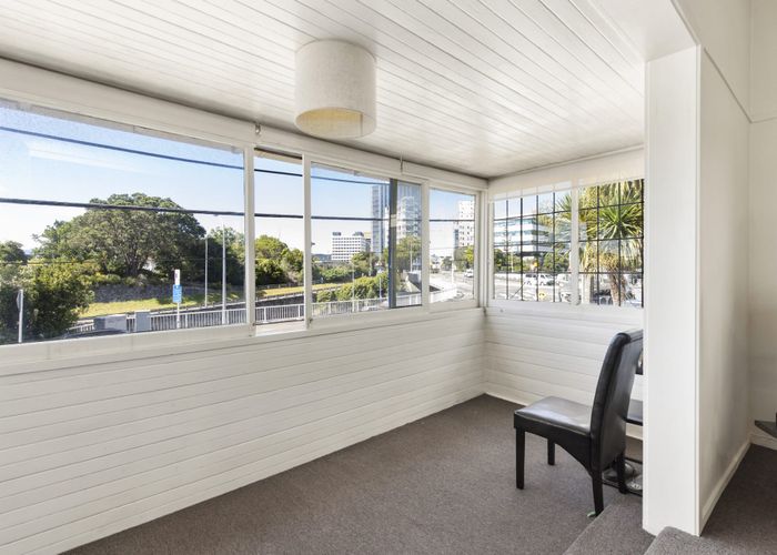  at 80 Tinakori Road, Thorndon, Wellington, Wellington