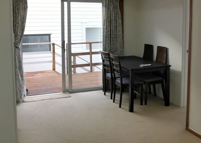  at 52  Old lake Road, Devonport, North Shore City, Auckland