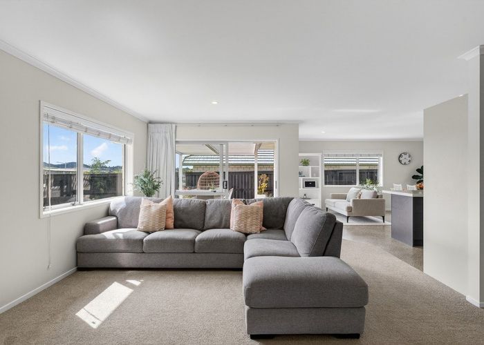  at 14 Rochfort Crescent, Pyes Pa, Tauranga, Bay Of Plenty