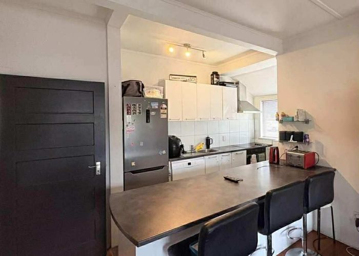  at 1/27 Athlone Crescent, Avalon, Lower Hutt, Wellington