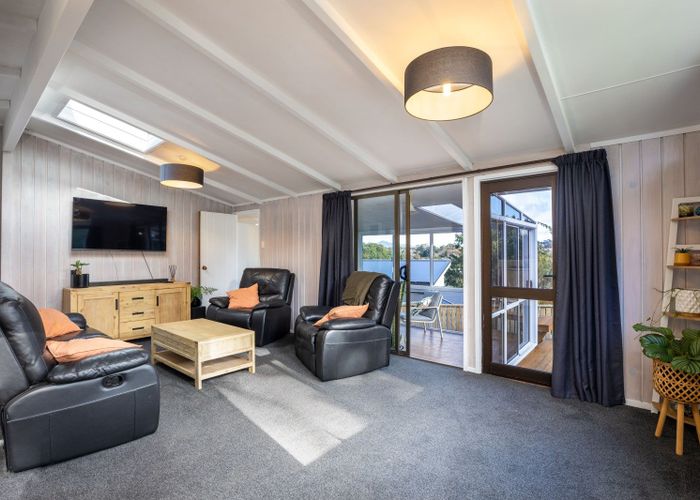  at 21 Cumberland Street, Merrilands, New Plymouth